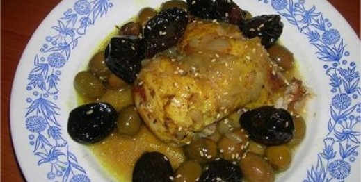 poulet-aux-pruneaux-et-olives