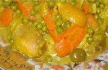 poulet-mkalli-aux-carottes-et-petits-pois