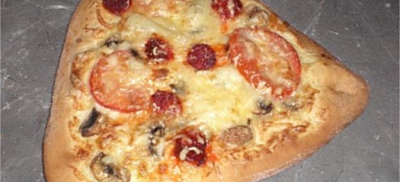 pizza-orientale-merguez-champignons